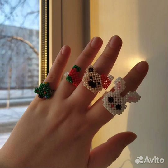 Кольцо из бисера