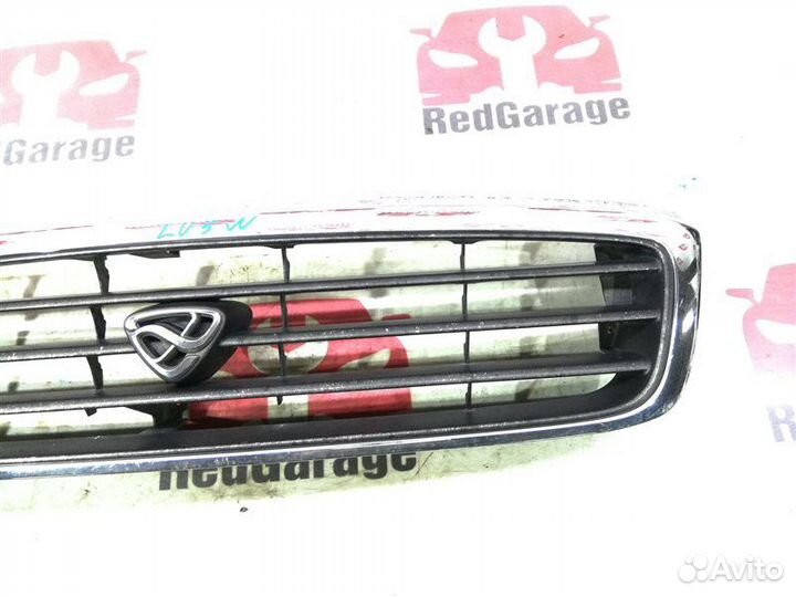 Решетка радиатора Mazda Mpv LV5W G5-E 1995