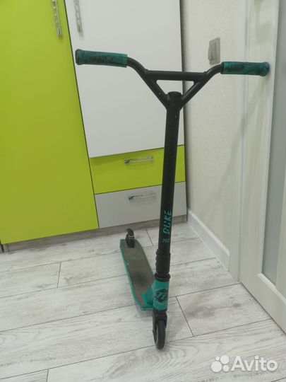 Трюковой самокат