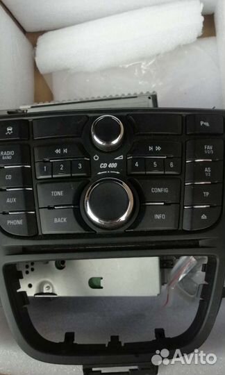 Штатное головоное устройство opel astra j