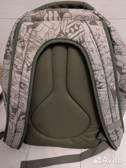 Большой вместительный рюкзак