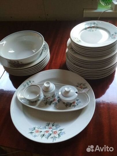Столовый сервиз на 6 персон времён СССР