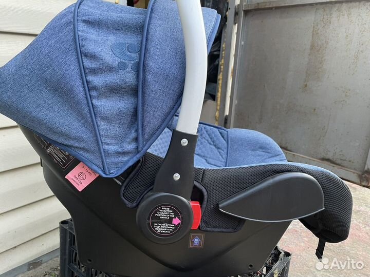 Автокресло-переноска Lorelli Delta