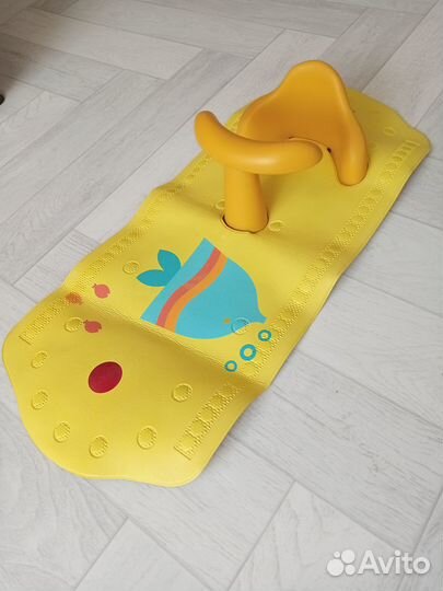 Стульчик для купания в ванной