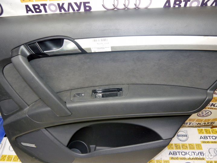 Обшивка двери задняя левая Ауди Q7