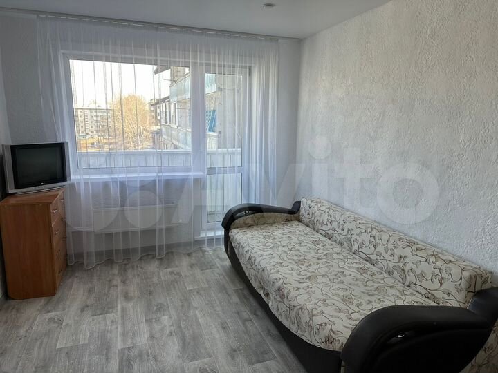 Комната 13 м² в 4-к., 5/5 эт.