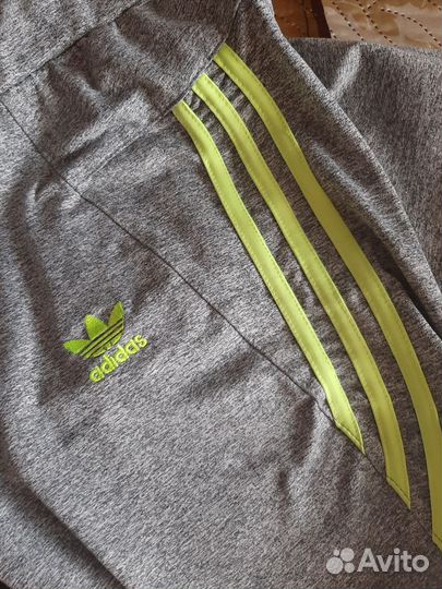 Спортивные штаны adidas