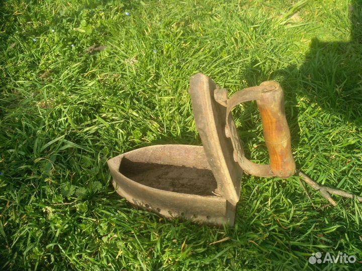 Утюг угольный