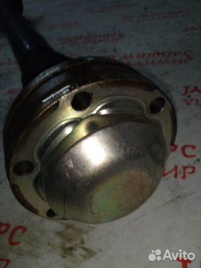 Привод передний правый Audi A3 8P caxa 1.4 2012