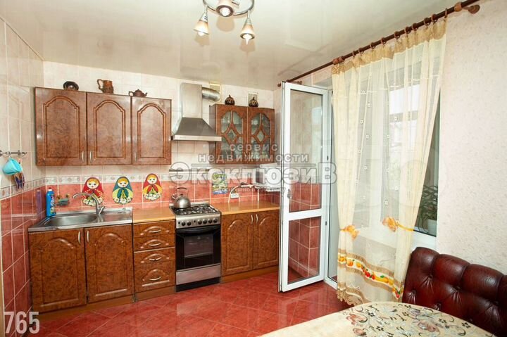 3-к. квартира, 71,5 м², 5/5 эт.