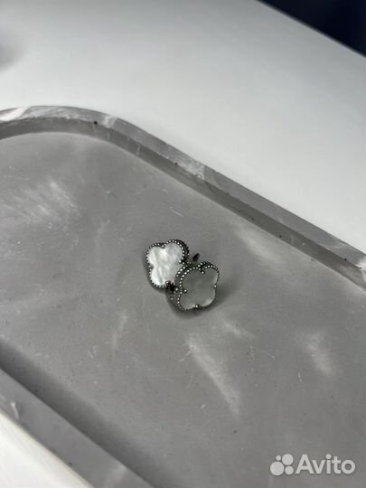 Серьги van cleef