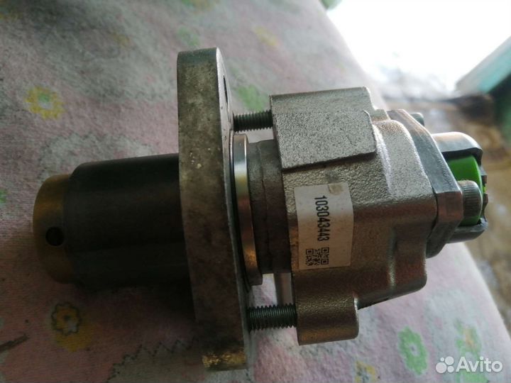 Топливный насос toyota