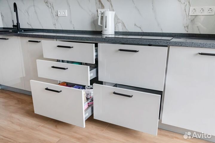 Кухня (реальная цена) кс07 21215