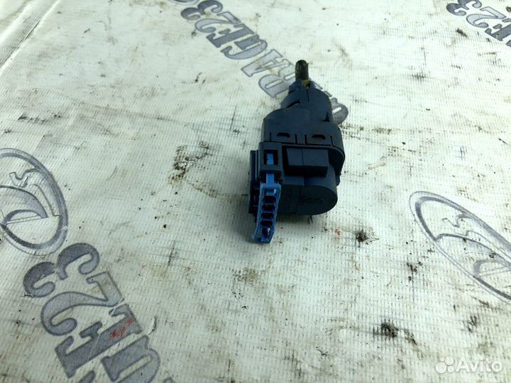 Датчик педали сцепления Volkswagen Polo 5