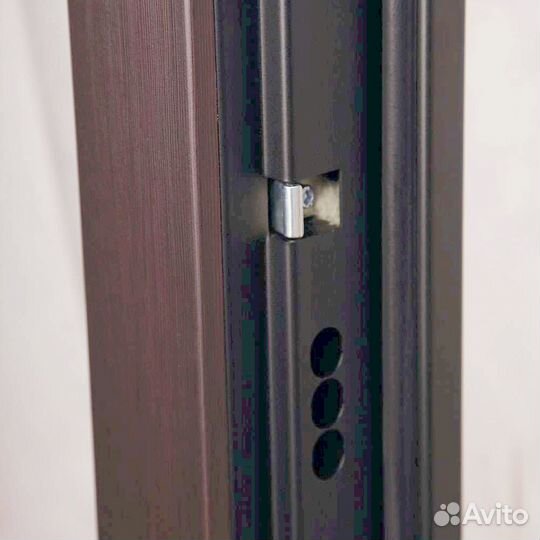 Двери входные металлические