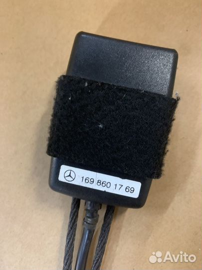 Защелка ремня мерседес w245