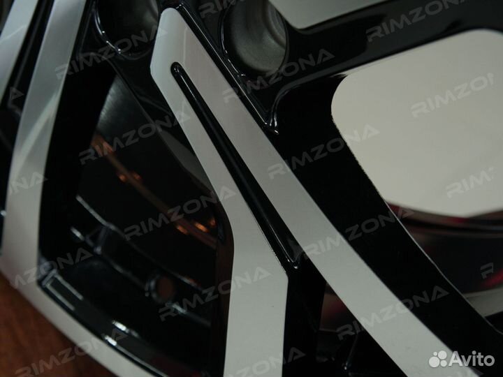 Литые диски R17 на Golf. Арт841