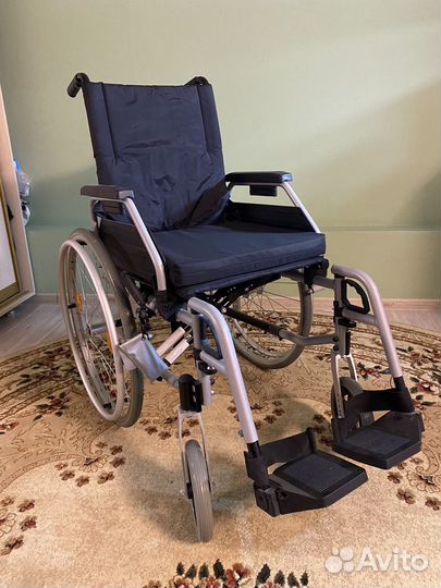 Коляска инвалидная