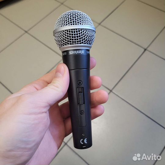 Shure SM58 с выключателем
