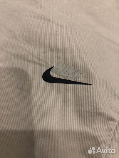 Брюки бежевые nike