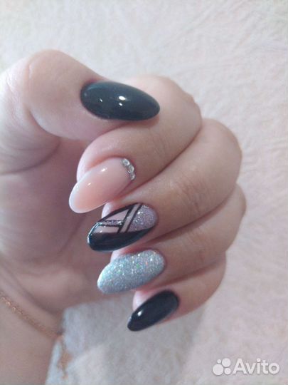 Маникюр и наращивание ногтей на дому