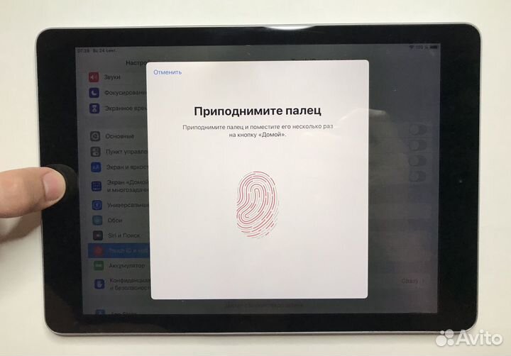 iPad 2018 32gb Wi-Fi + SIM Отличный