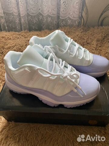 Продаю кроссовки jordan 11 low