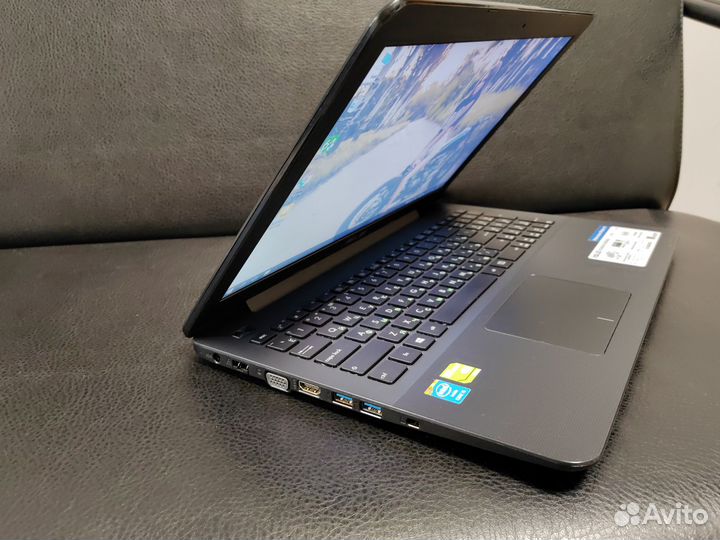 Игровой asus/ i5-4200U/GeF 920M/SSD