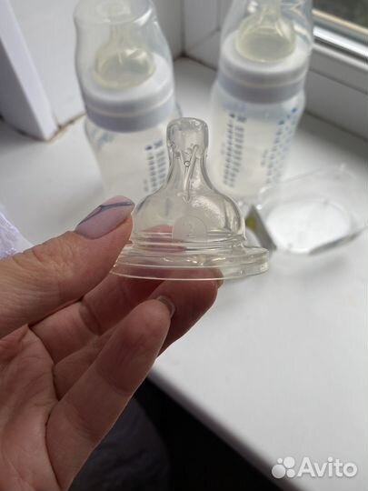 Бутылочки для кормления avent