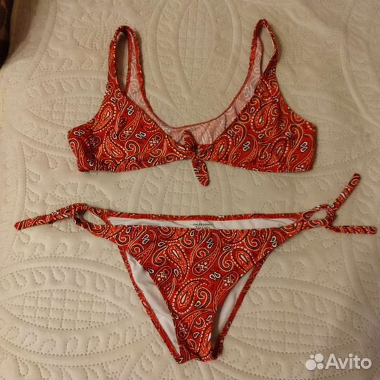 Купальник calzedonia (9-11 лет)