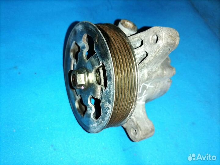 Насос гур Honda CR-V 3 Хонда црв 3