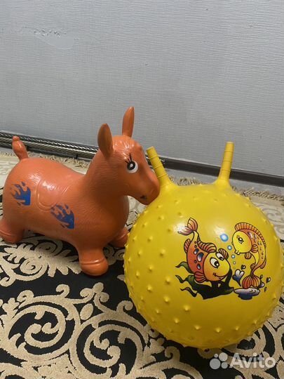 Надувной шар