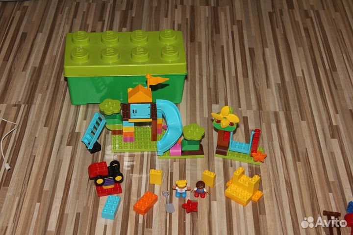 Lego duplo 10864 Большая игровая площадка Ти в ящи