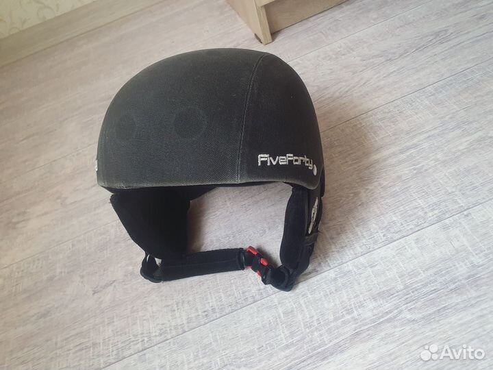 Шлем сноубордический размер М