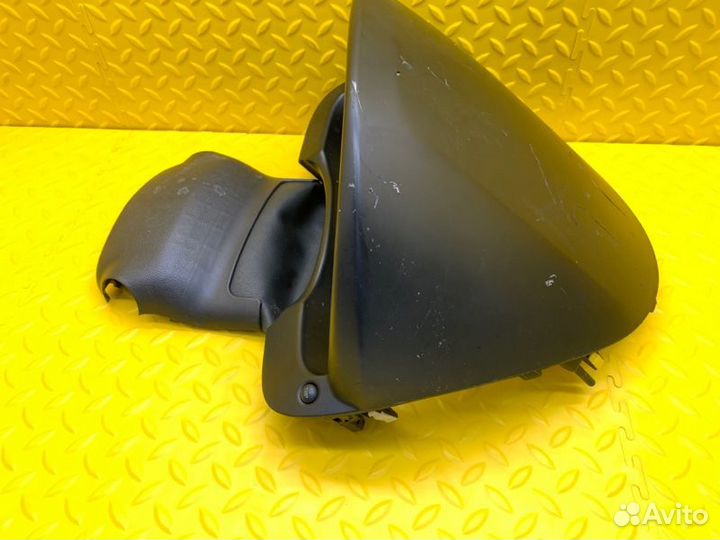 Кожух рулевой колонки Hyundai Solaris седан