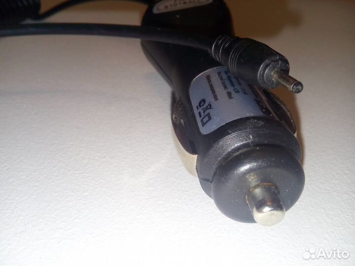 Автомобильное зарядное устройство для старой Nokia