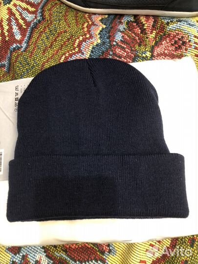 Женская шапка
