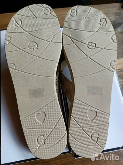 Шлепки вьетнамки guess оригинал