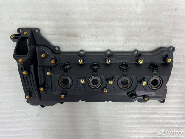 Клапанная крышка Toyota Land Cruiser 200 2007-2021