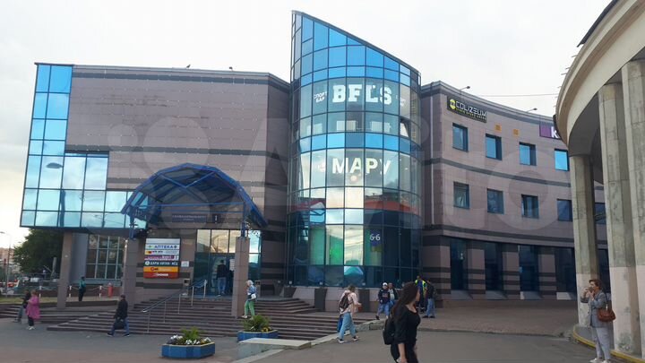 На хорошем трафике у метро Университет, 22 м²