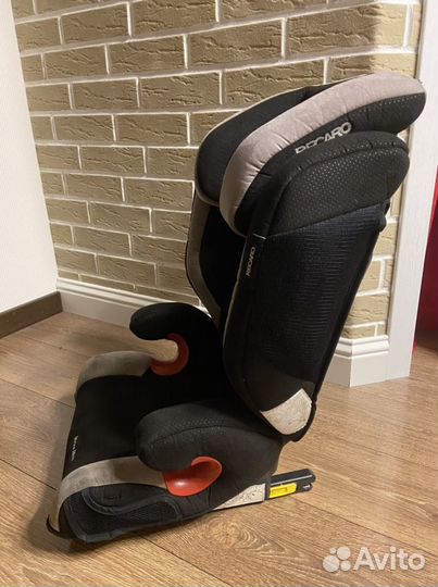 Автокресло recaro monza nova 2