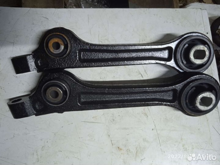 Рычаги передние dodge Challenger LC