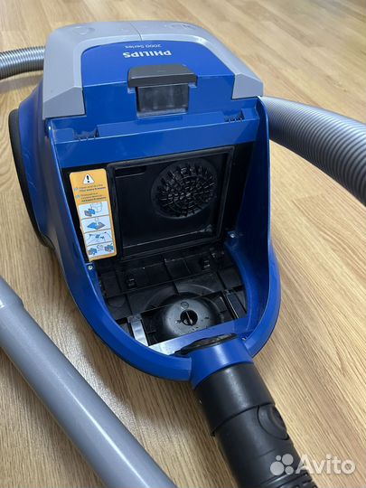 Пылесос philips