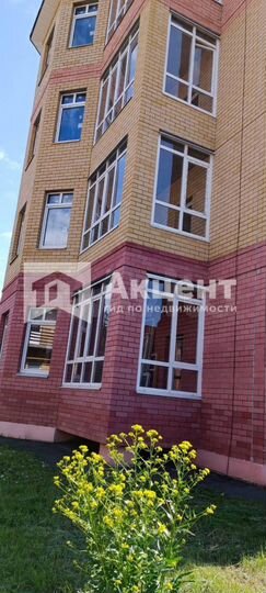 3-к. квартира, 82,9 м², 1/5 эт.