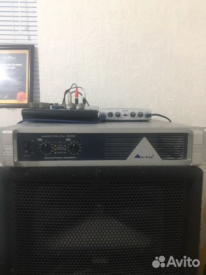 Гитара, колонки, усилитель, микрофон, пульт