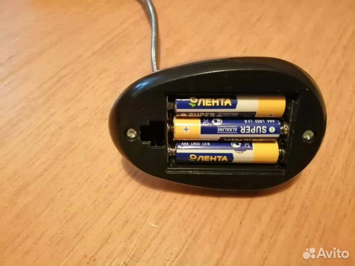 Настольная светодиодная лампа