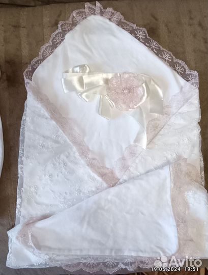 Комплект на выписку для девочки летний