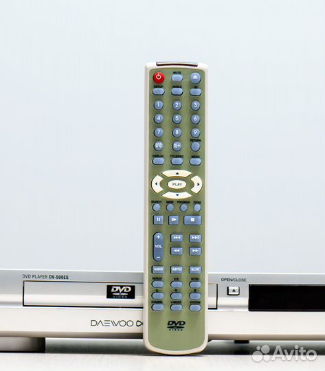 DVD плеер Daewoo DV-500es