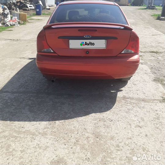 Ford Focus 2.0 МТ, 2000, 246 331 км