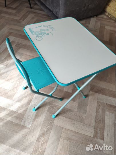 Столик и стульчик детский